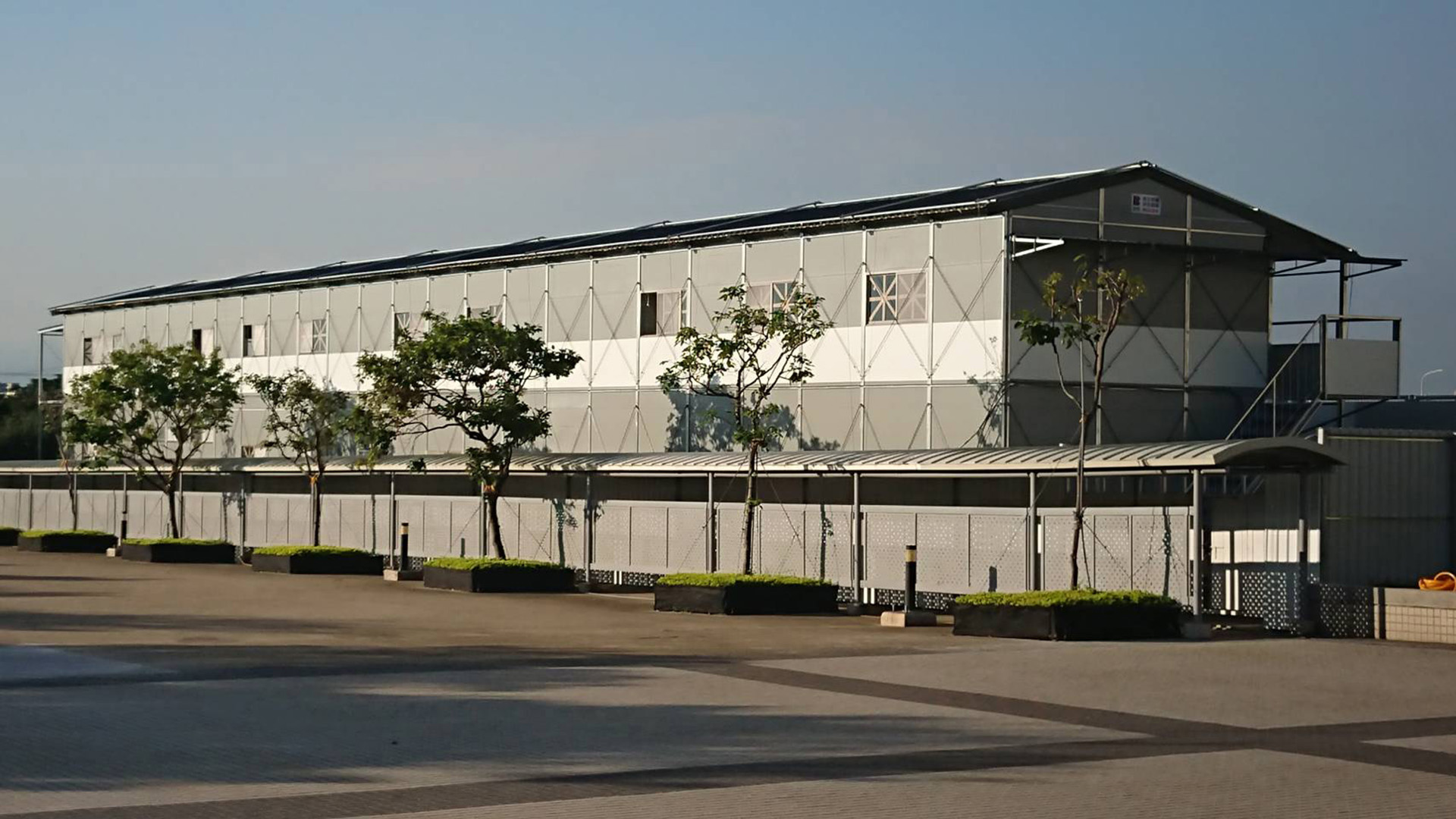 113 b1